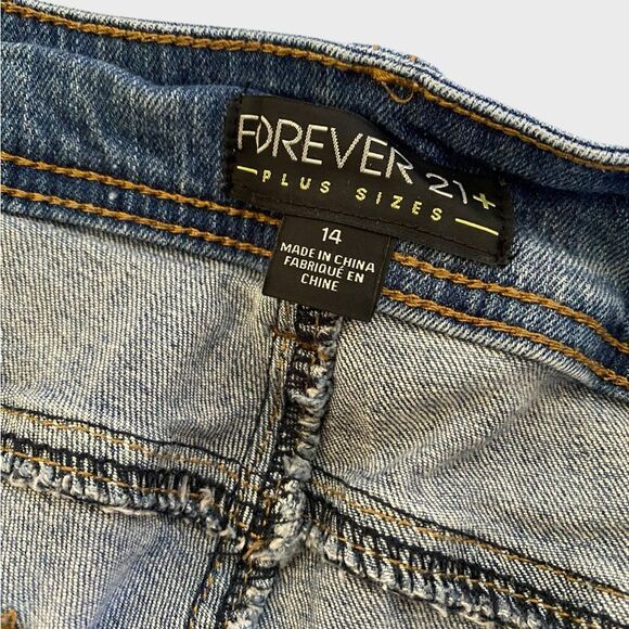 Forever 21 Distressed Faded Skinny Jeans Women's Size 14 Mid Wash Plus Sizes - Picture 13 of 14